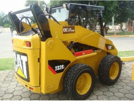 CATERPILLAR 232B2