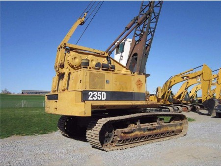 CATERPILLAR 235