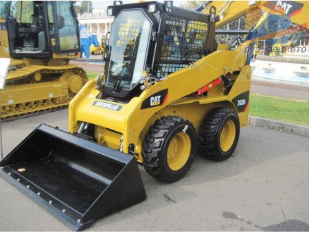 CATERPILLAR 242 CATERPILLAR 242
